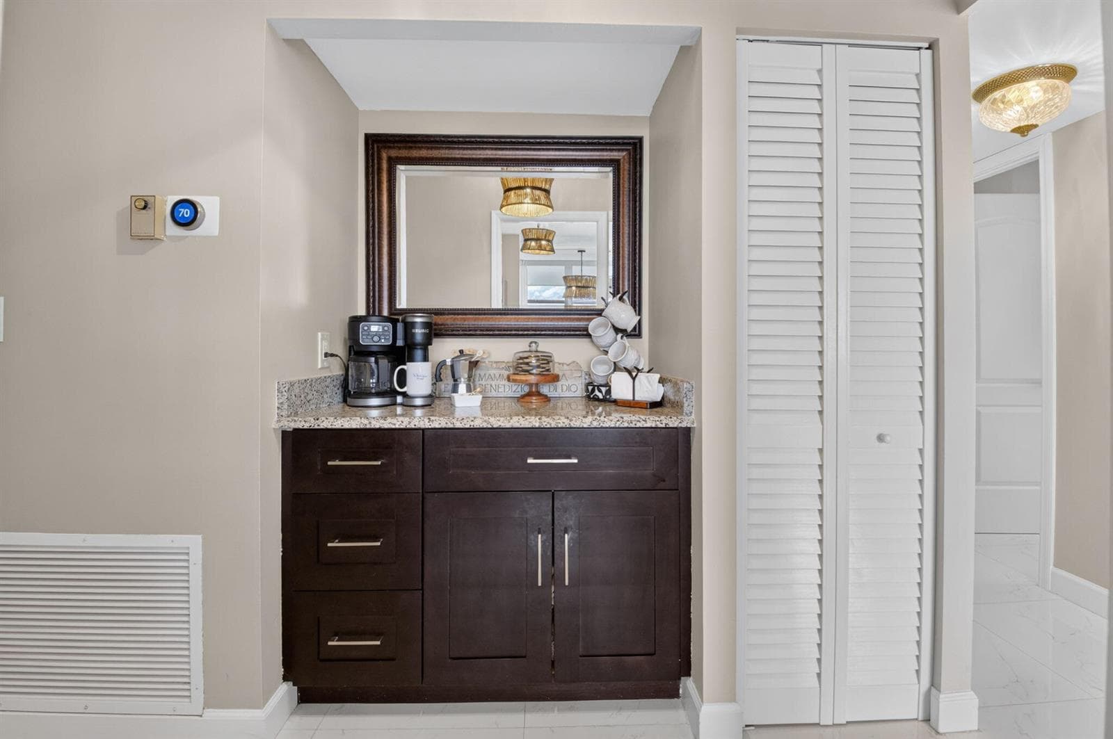 2121 N Ocean Boulevard 1008E photo 11