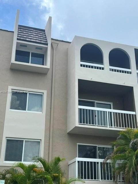 7830 Camino Real 308 photo 1