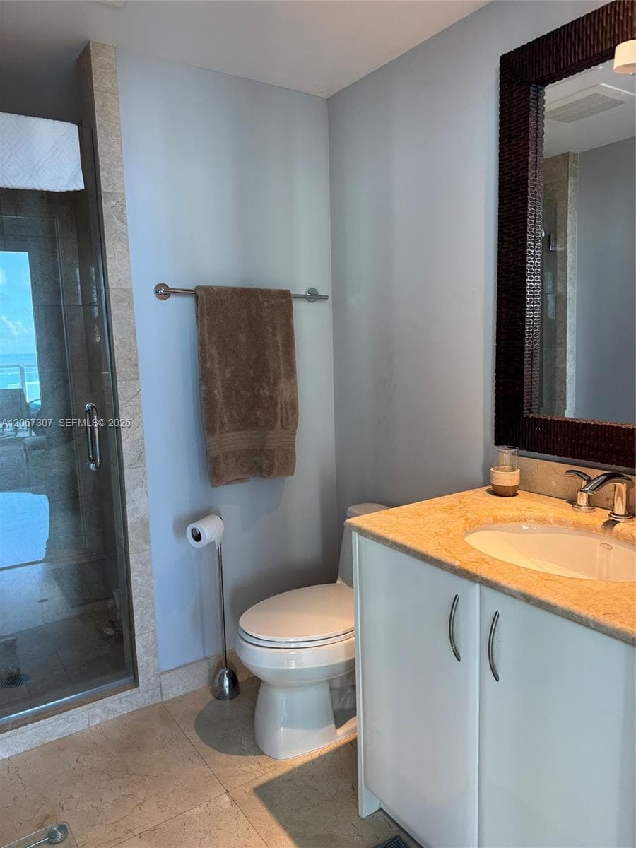 1331 Brickell Bay Dr 1708 photo 18
