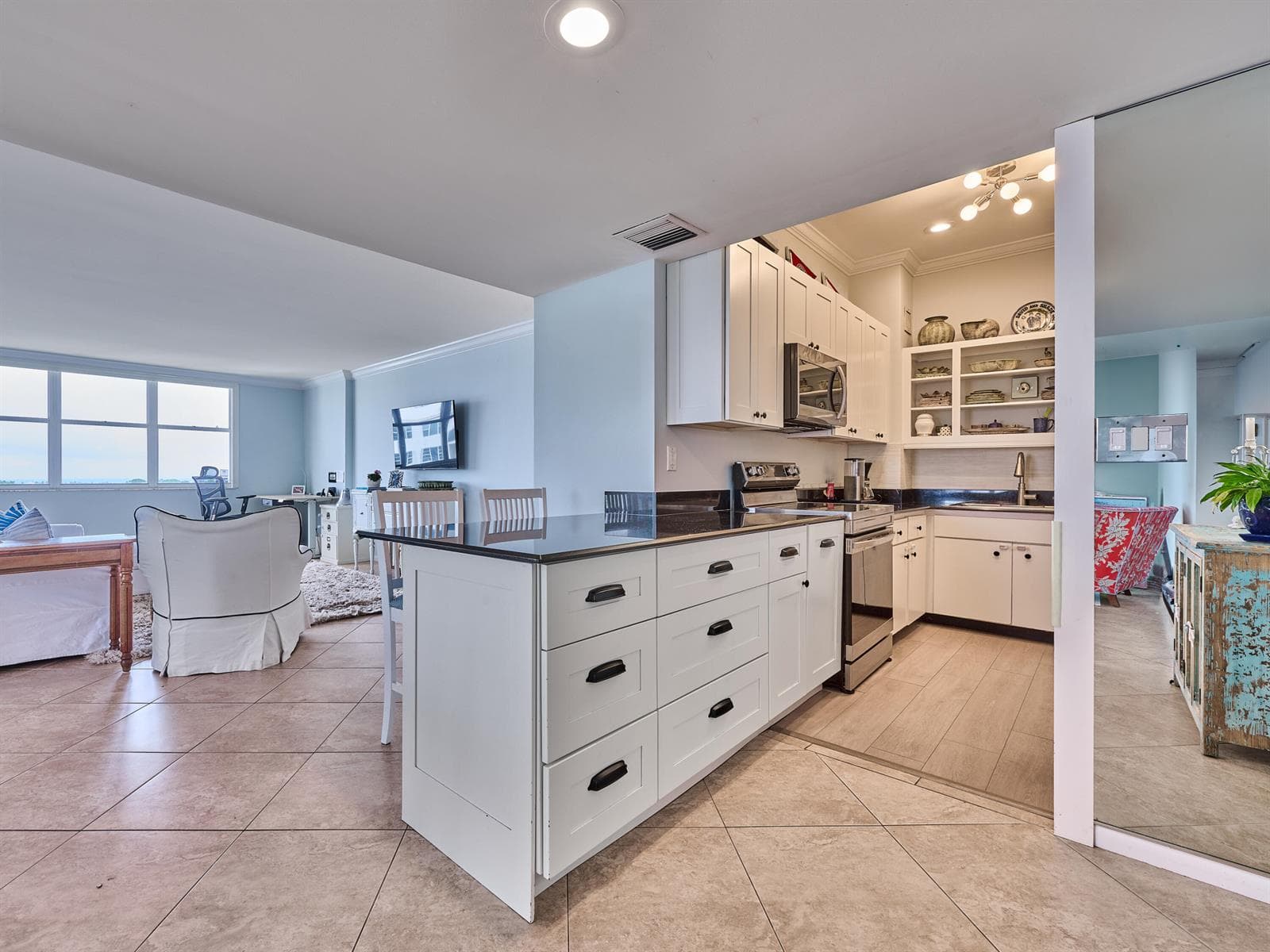 2600 N FLAGLER Drive 3 photo 6