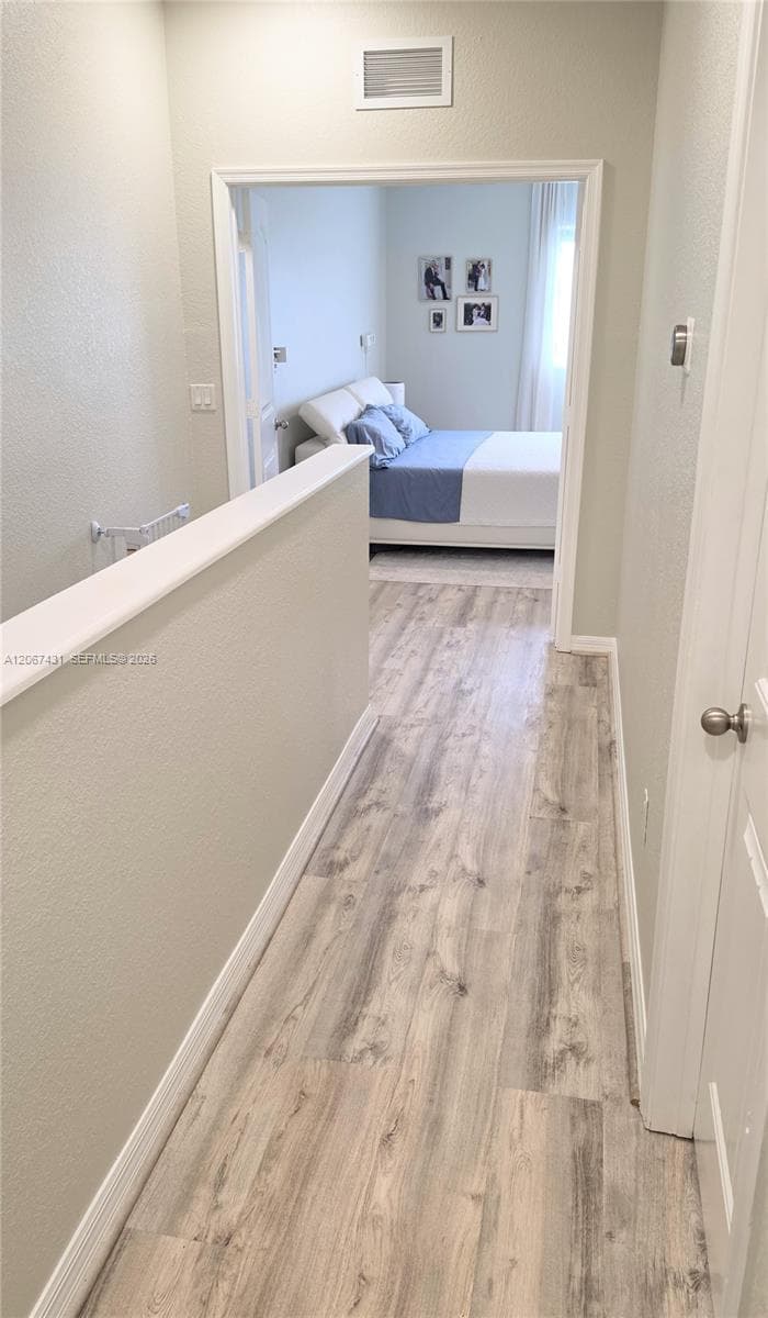 1127 Vermilion Dr photo 24
