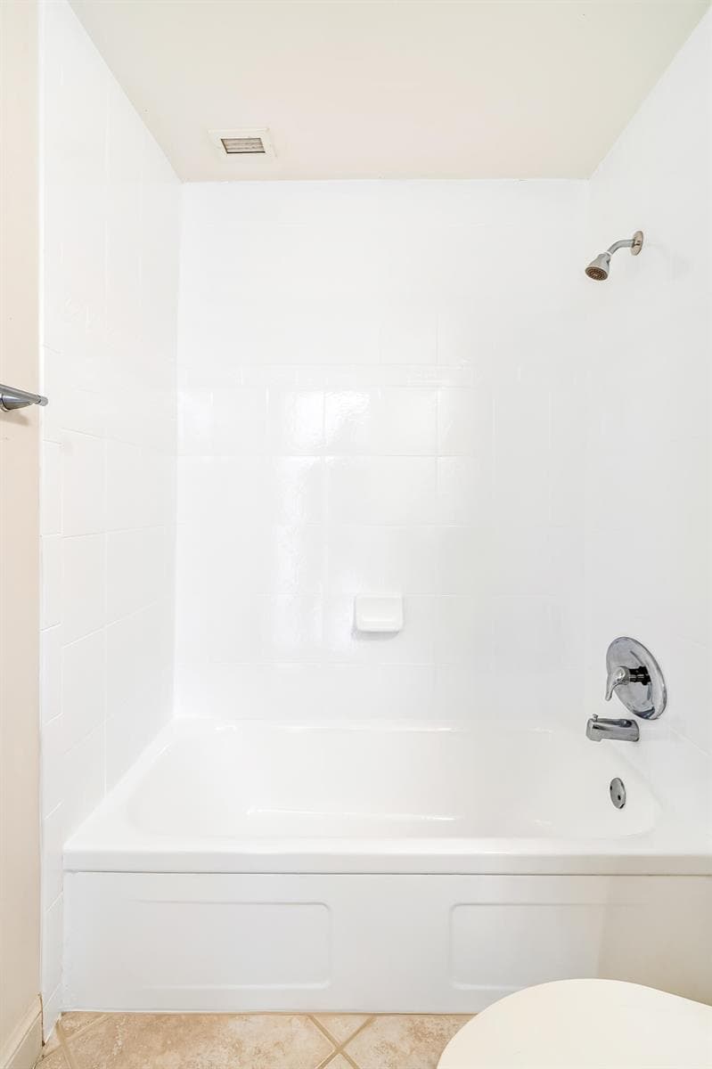 2895 NE 32ND Street 207 photo 13