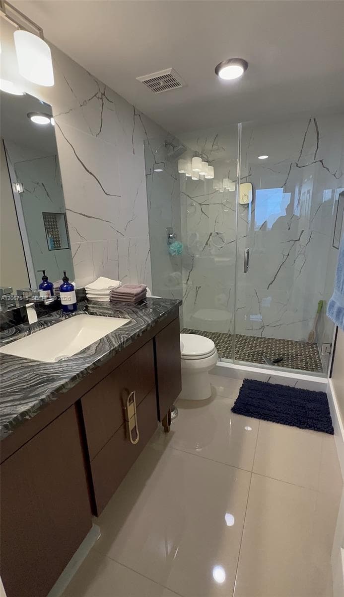 5600 N Flagler Dr 1806 photo 19