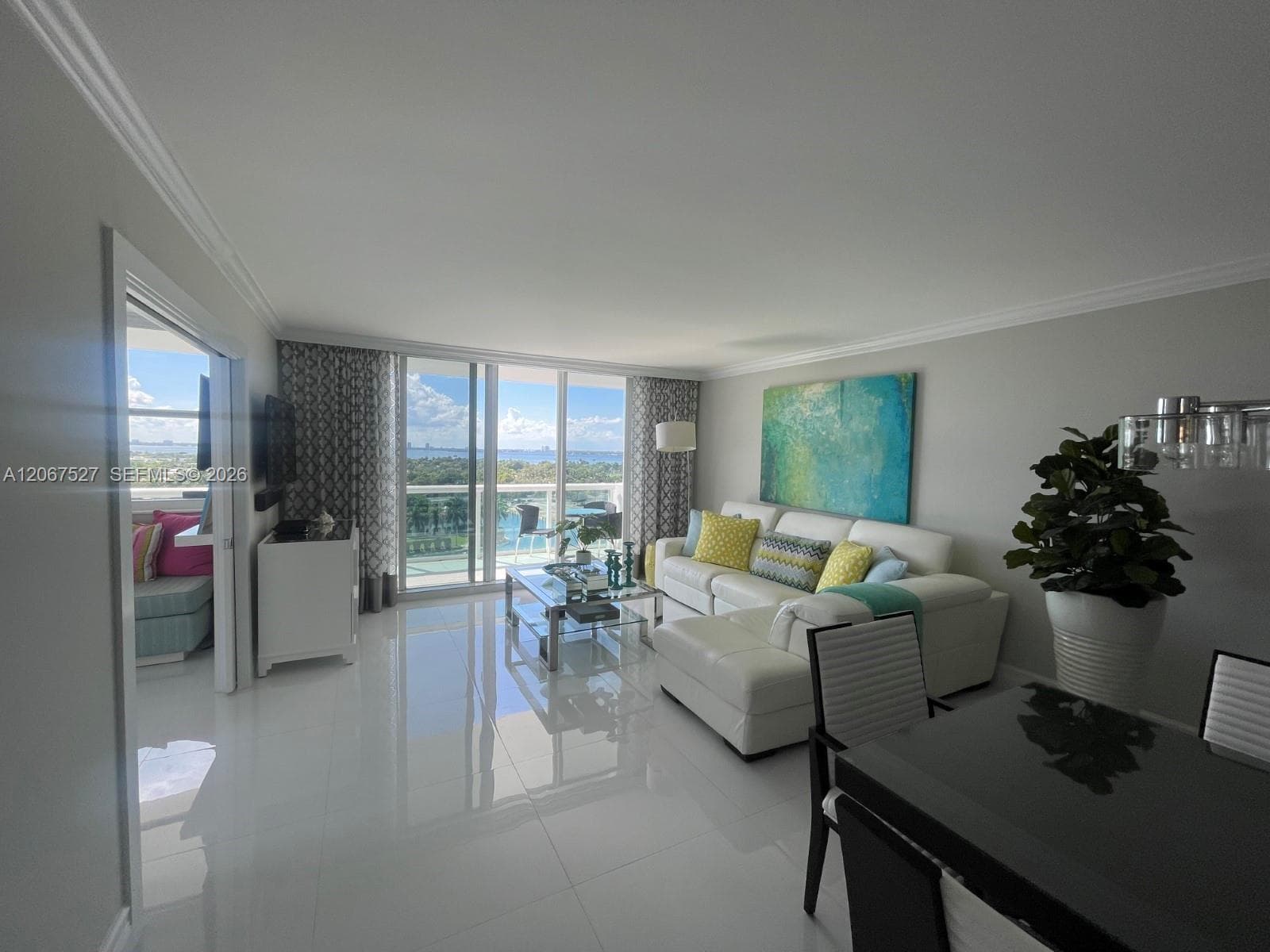 5001 Collins Ave 14A photo 12