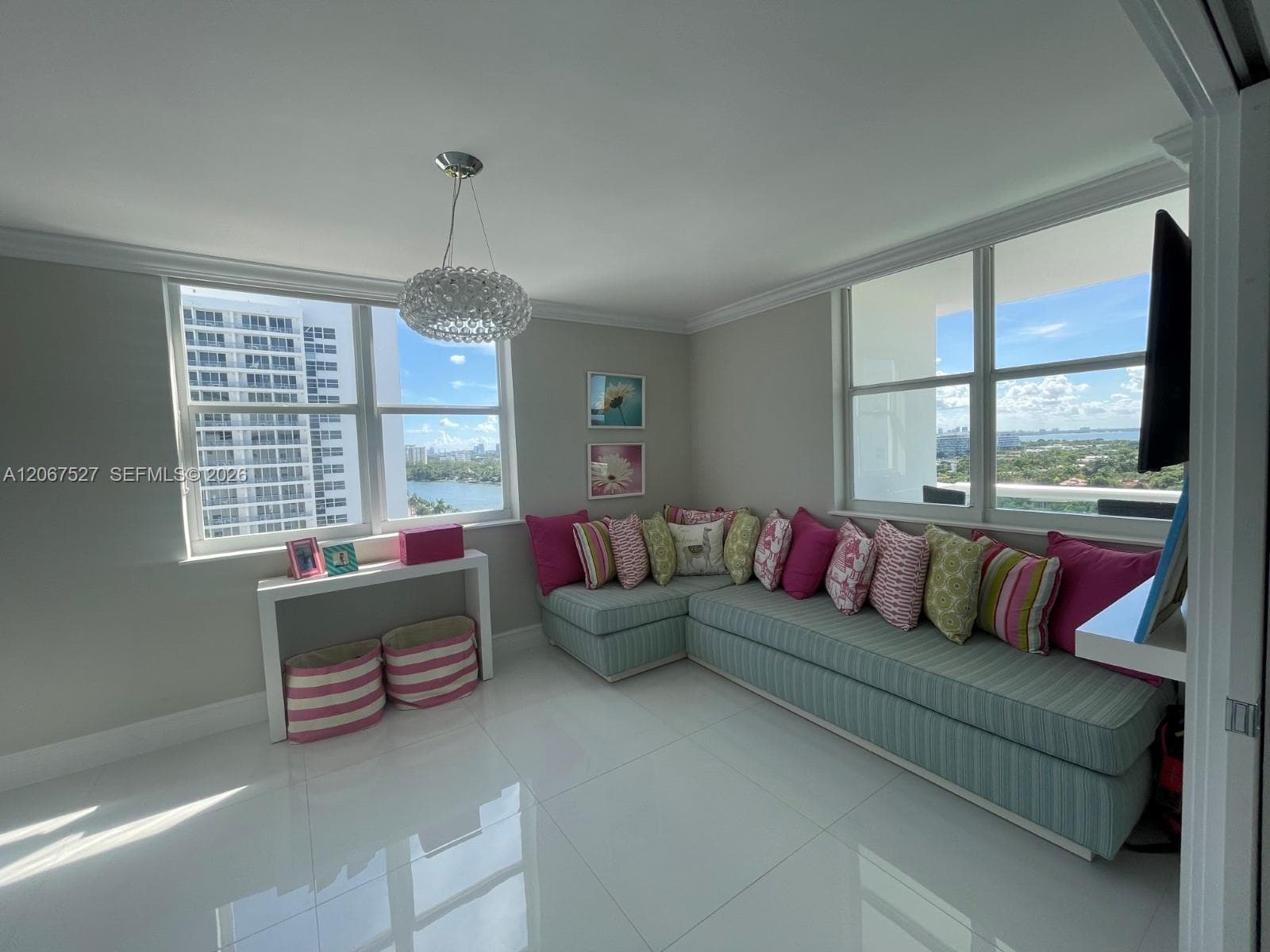 5001 Collins Ave 14A photo 8