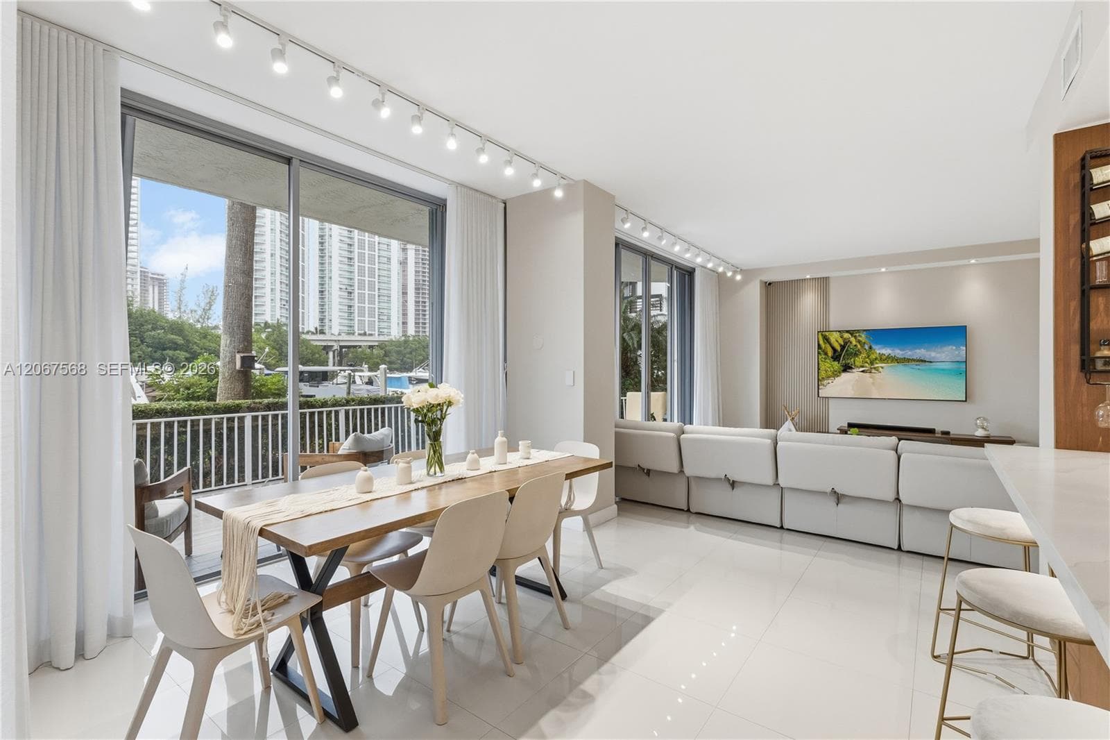 3500 Mystic Pointe Dr 104 photo 15