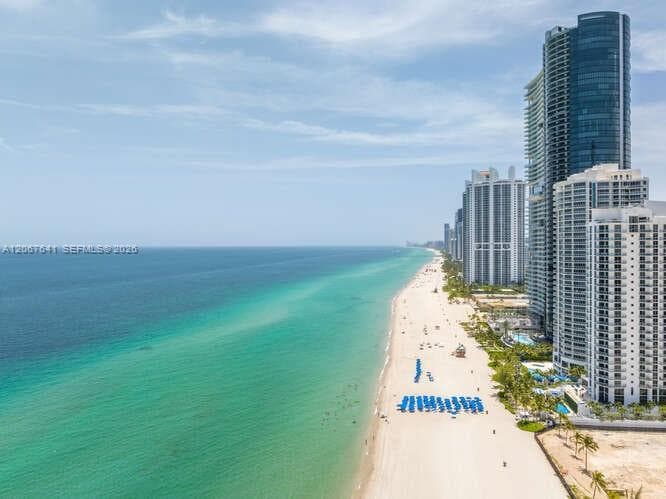 18671 Collins Ave 1001 photo 13
