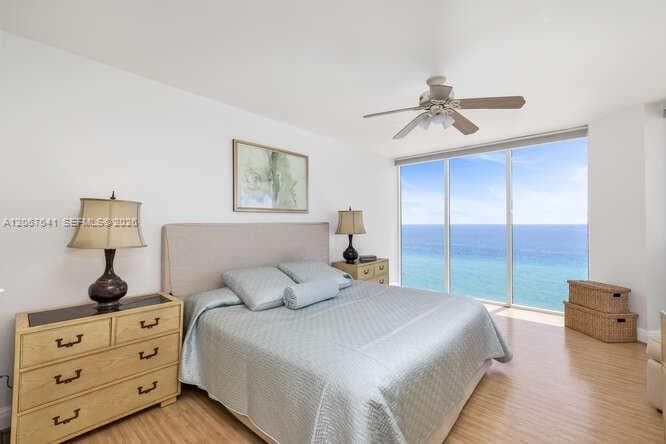 18671 Collins Ave 1001 photo 18