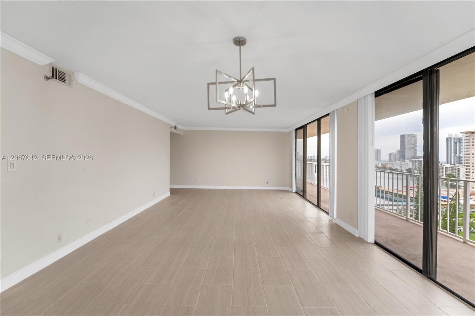 290 174th St 1519 photo 23