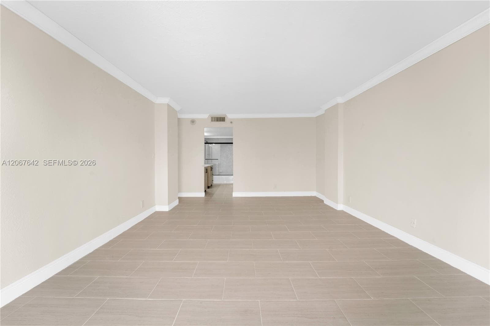 290 174th St 1519 photo 5