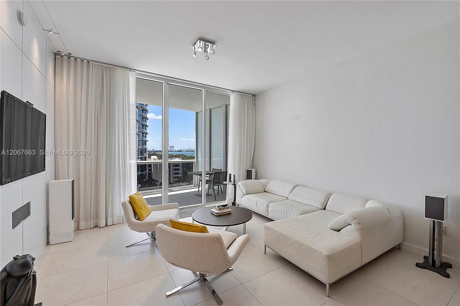 15811 Collins Ave 902 photo 20
