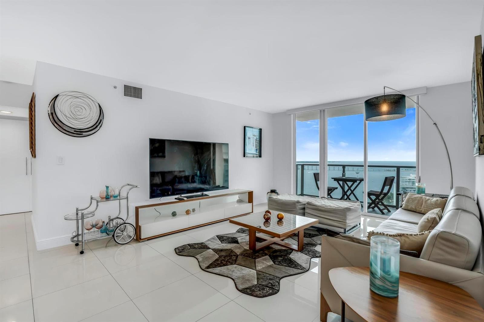1155 BRICKELL BAY Drive 2509 photo 9