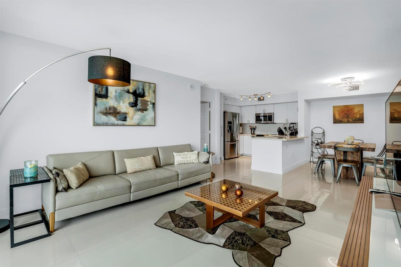 1155 BRICKELL BAY Drive 2509 photo 11