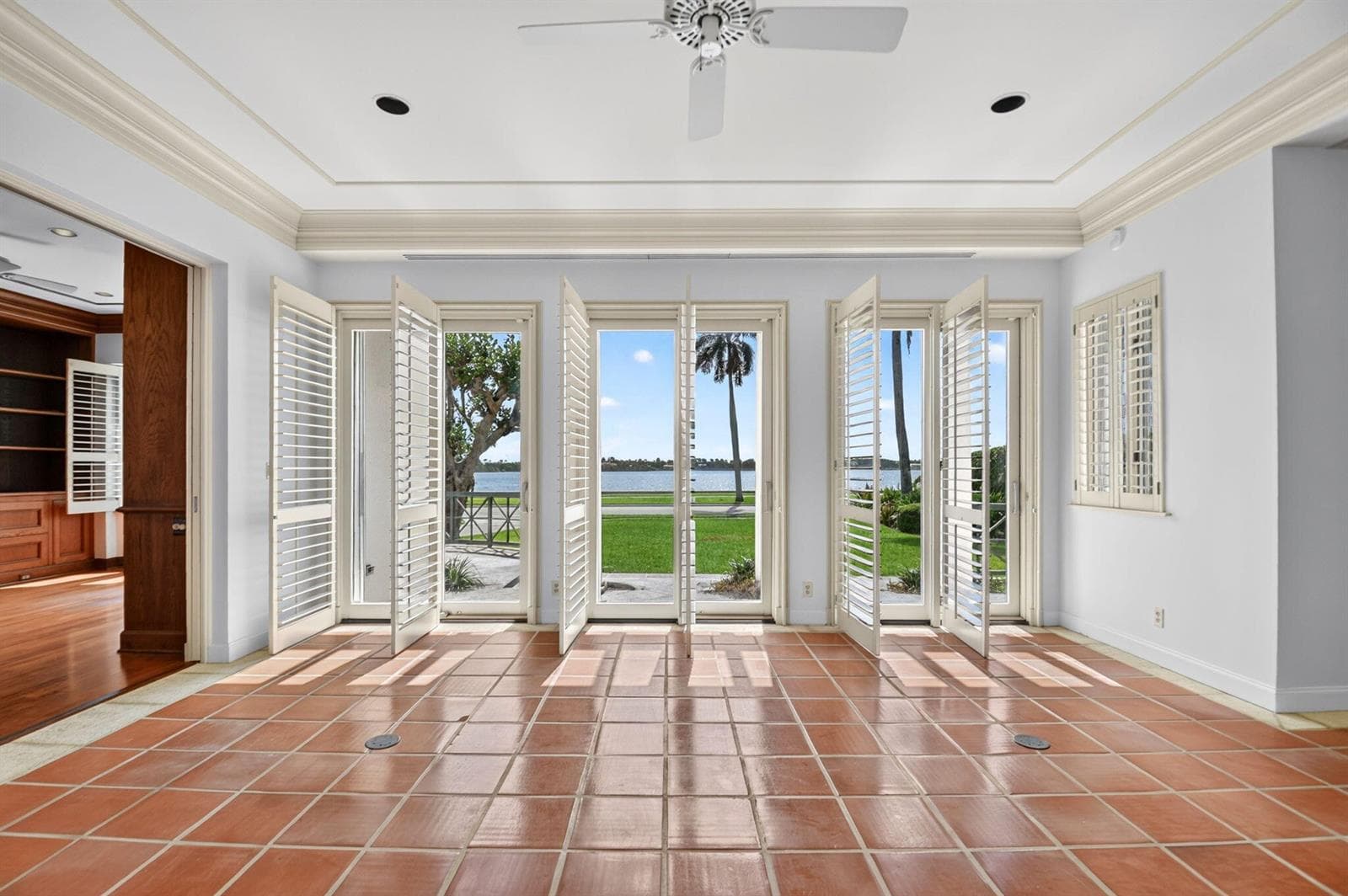 5011 S FLAGLER Drive photo 9