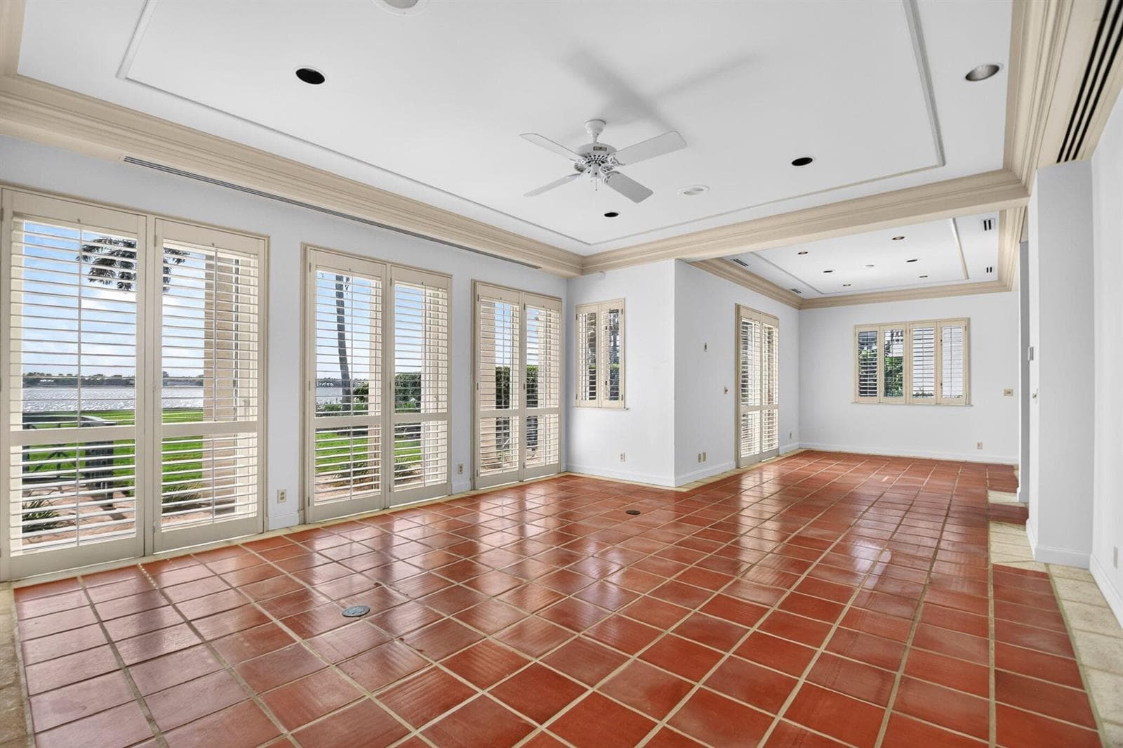 5011 S FLAGLER Drive photo 10