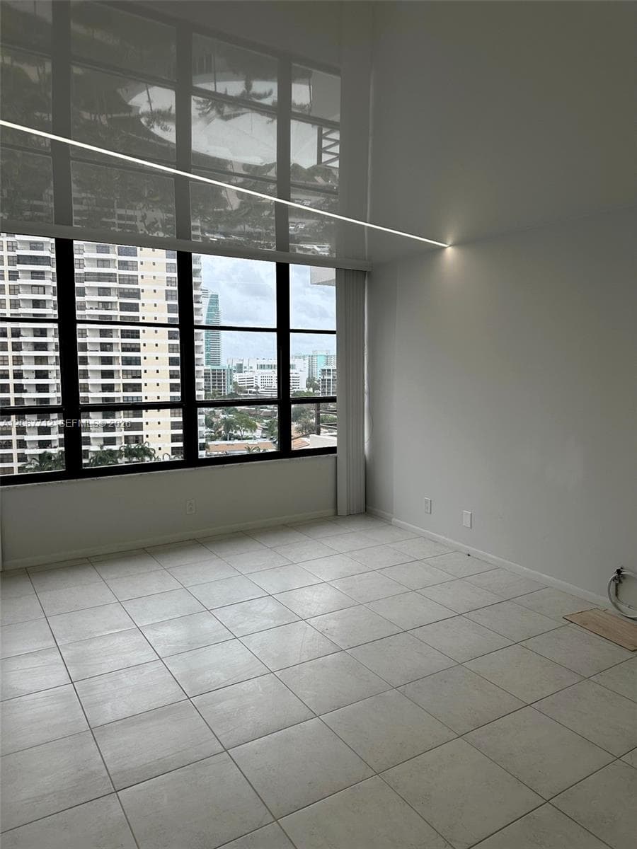 600 Three Islands Blvd 1113 photo 17