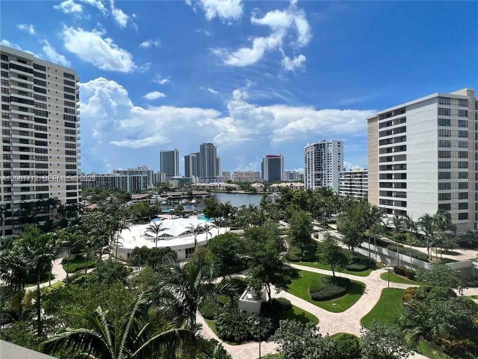 600 Three Islands Blvd 1113 photo 22