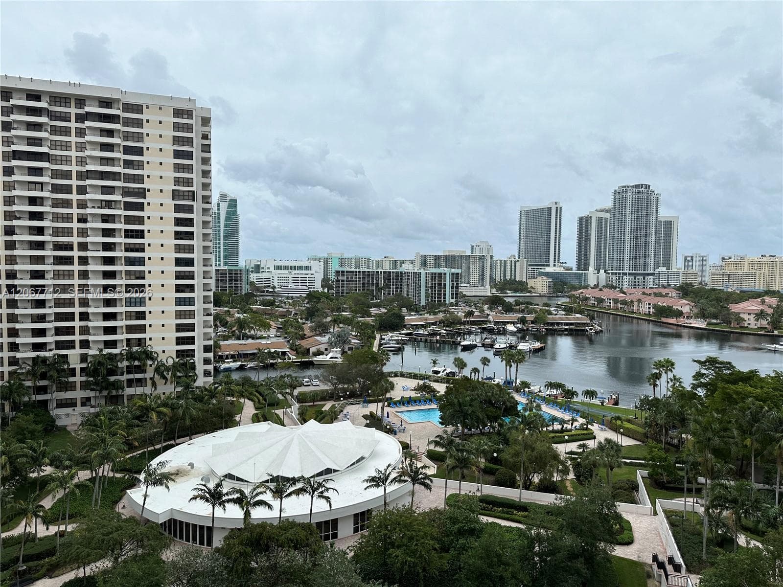 600 Three Islands Blvd 1113 photo 20
