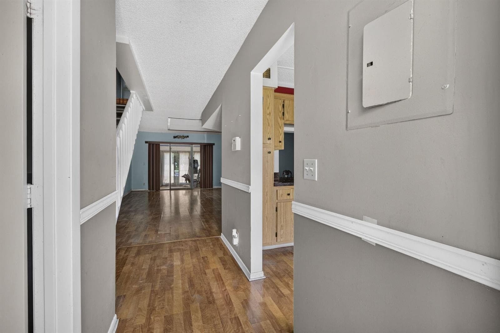 3714 Savoy Lane F photo 9