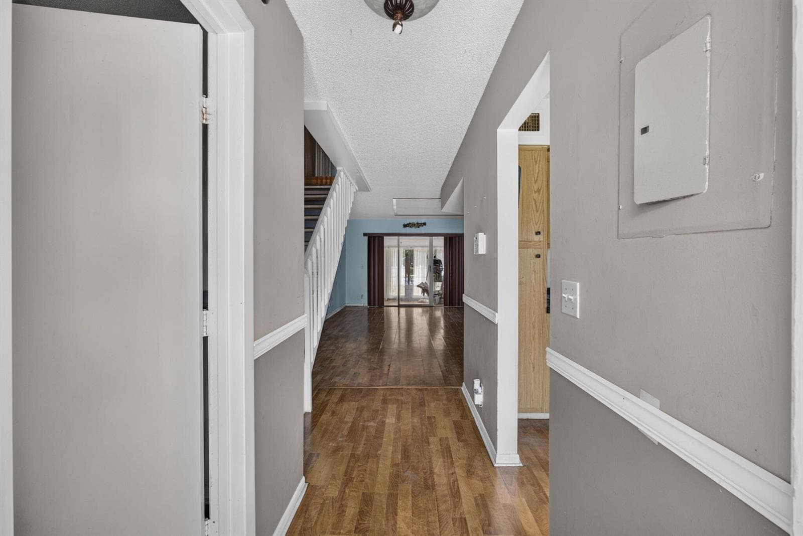 3714 Savoy Lane F photo 8