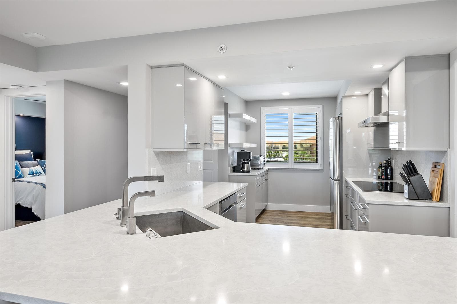 2201 Marina Isle Way photo 9