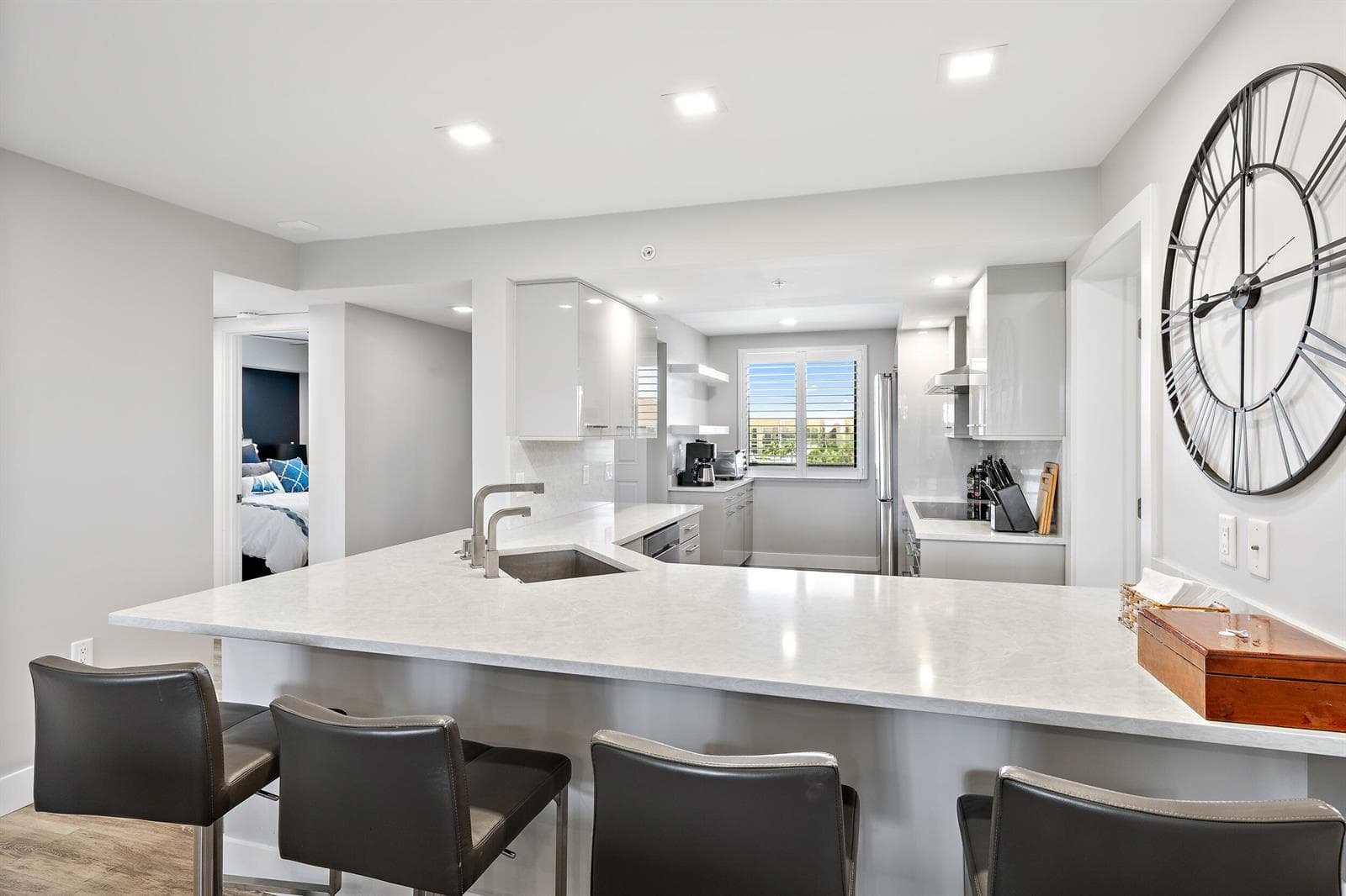 2201 Marina Isle Way photo 8