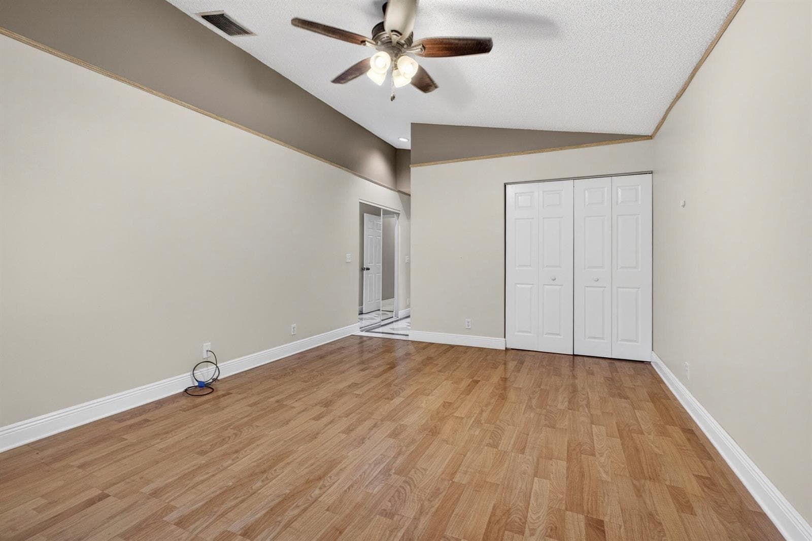 243 WEDGEWOOD Circle photo 23