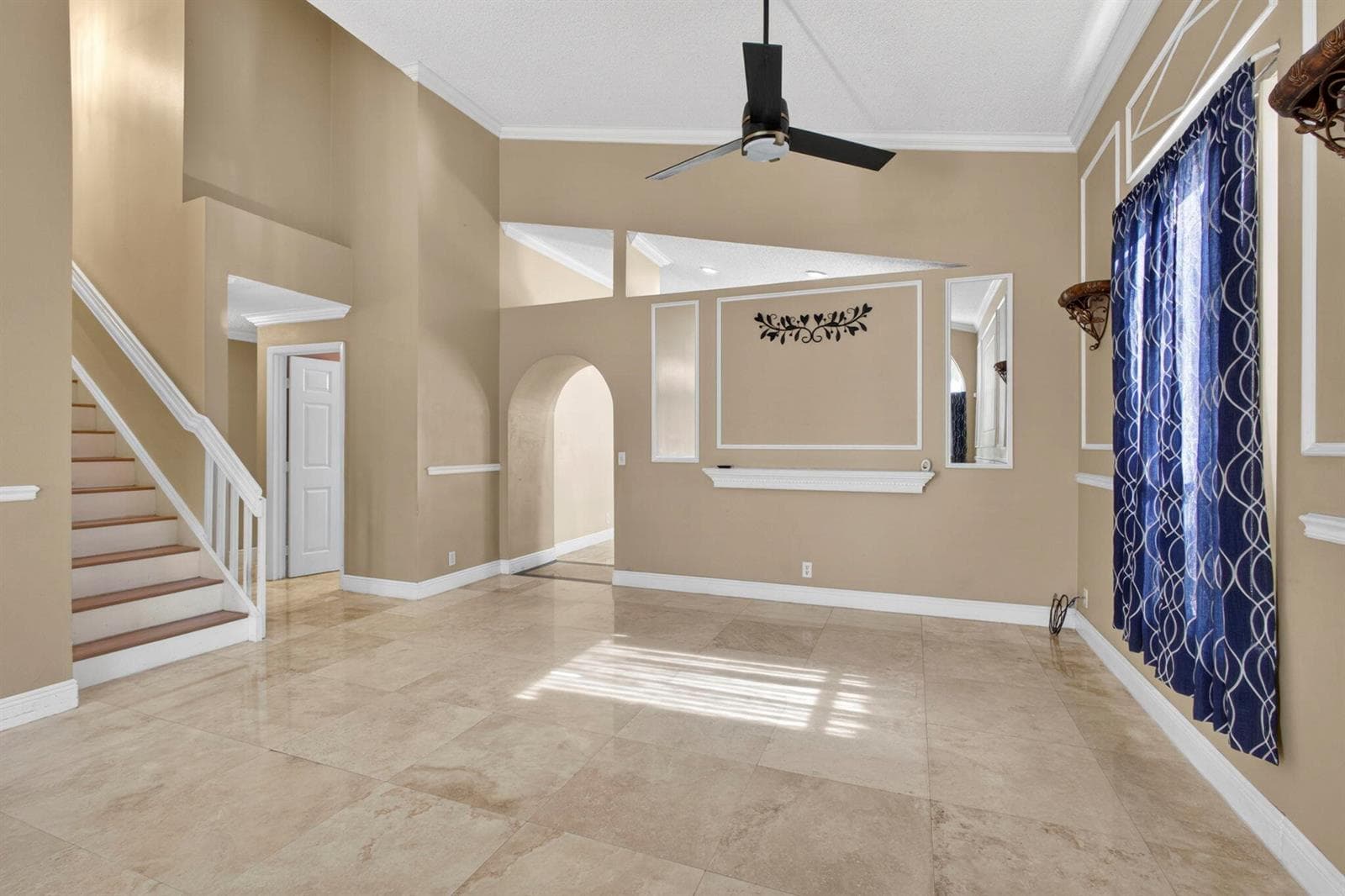 243 WEDGEWOOD Circle photo 6