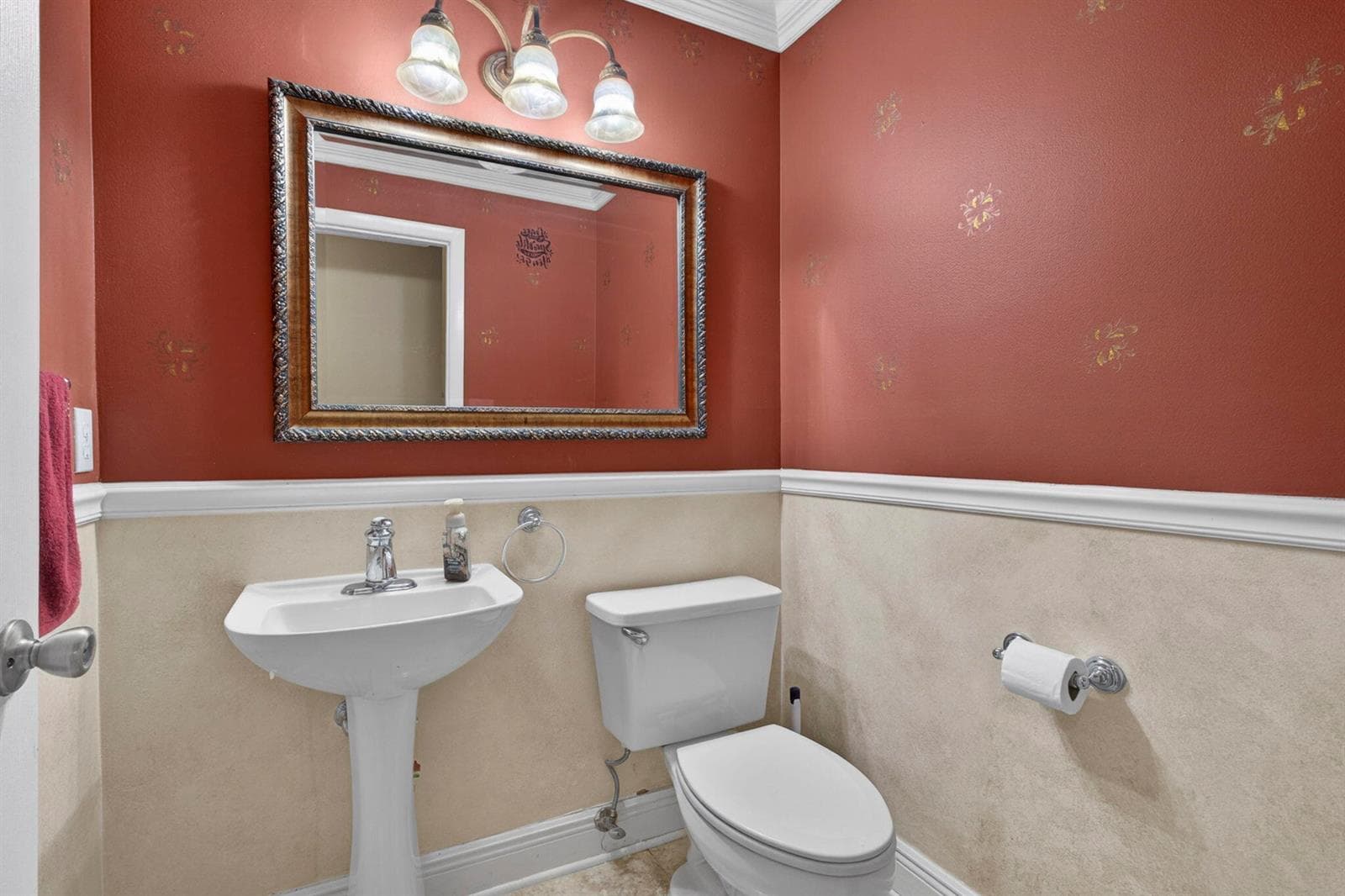 243 WEDGEWOOD Circle photo 20