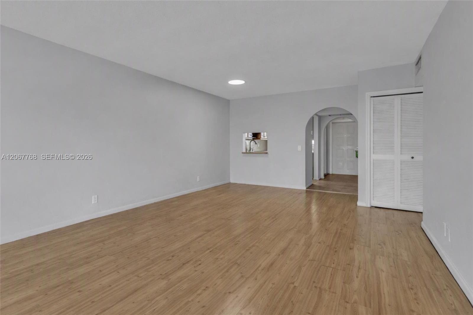 28 Yacht Club Dr 202 photo 14