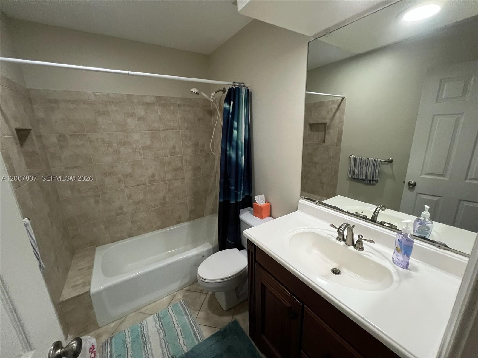 2472 NW Everglades Blvd photo 9