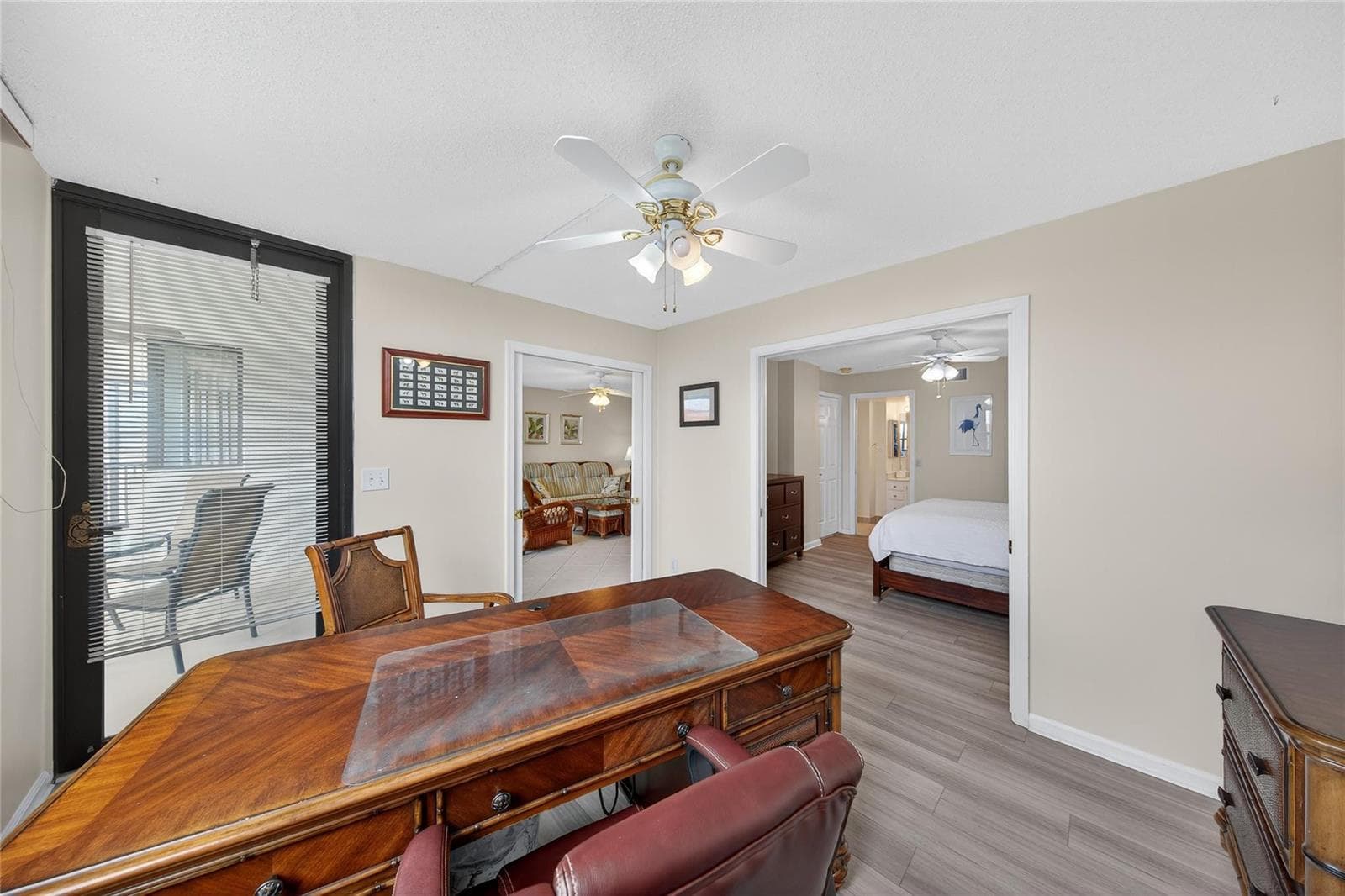 800 JEFFERY Street 405 photo 21