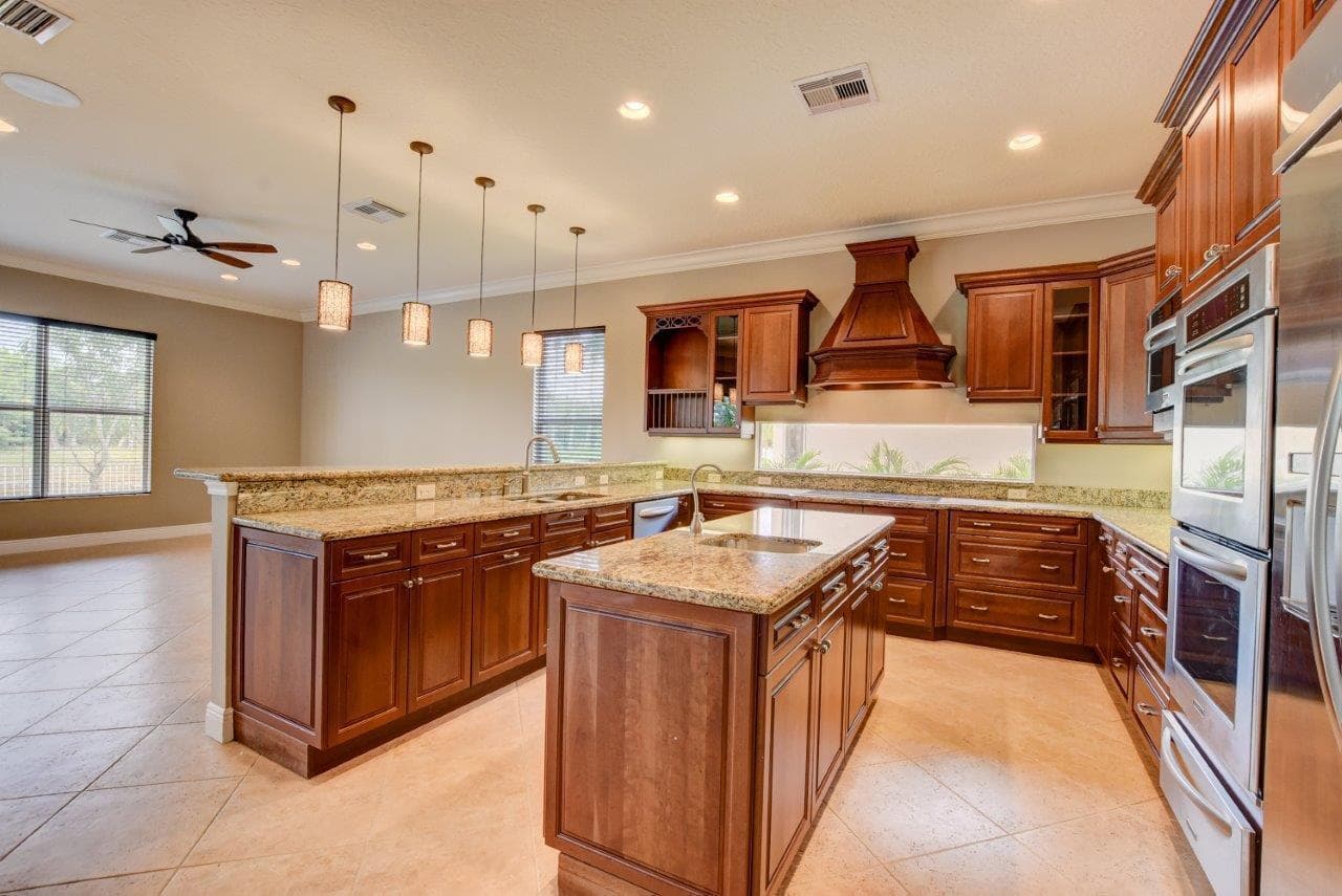 6669 Cobia Circle photo 13
