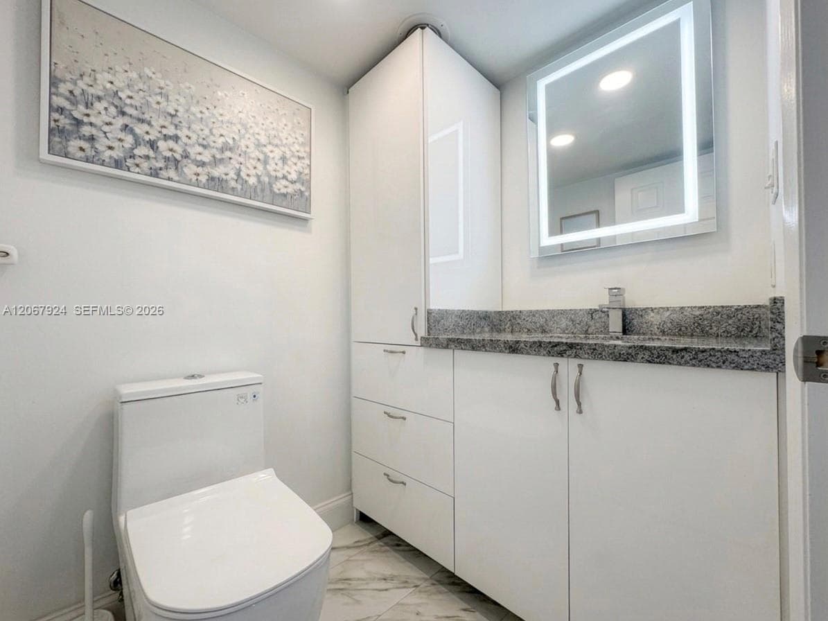 3800 S Ocean Dr 802 photo 7