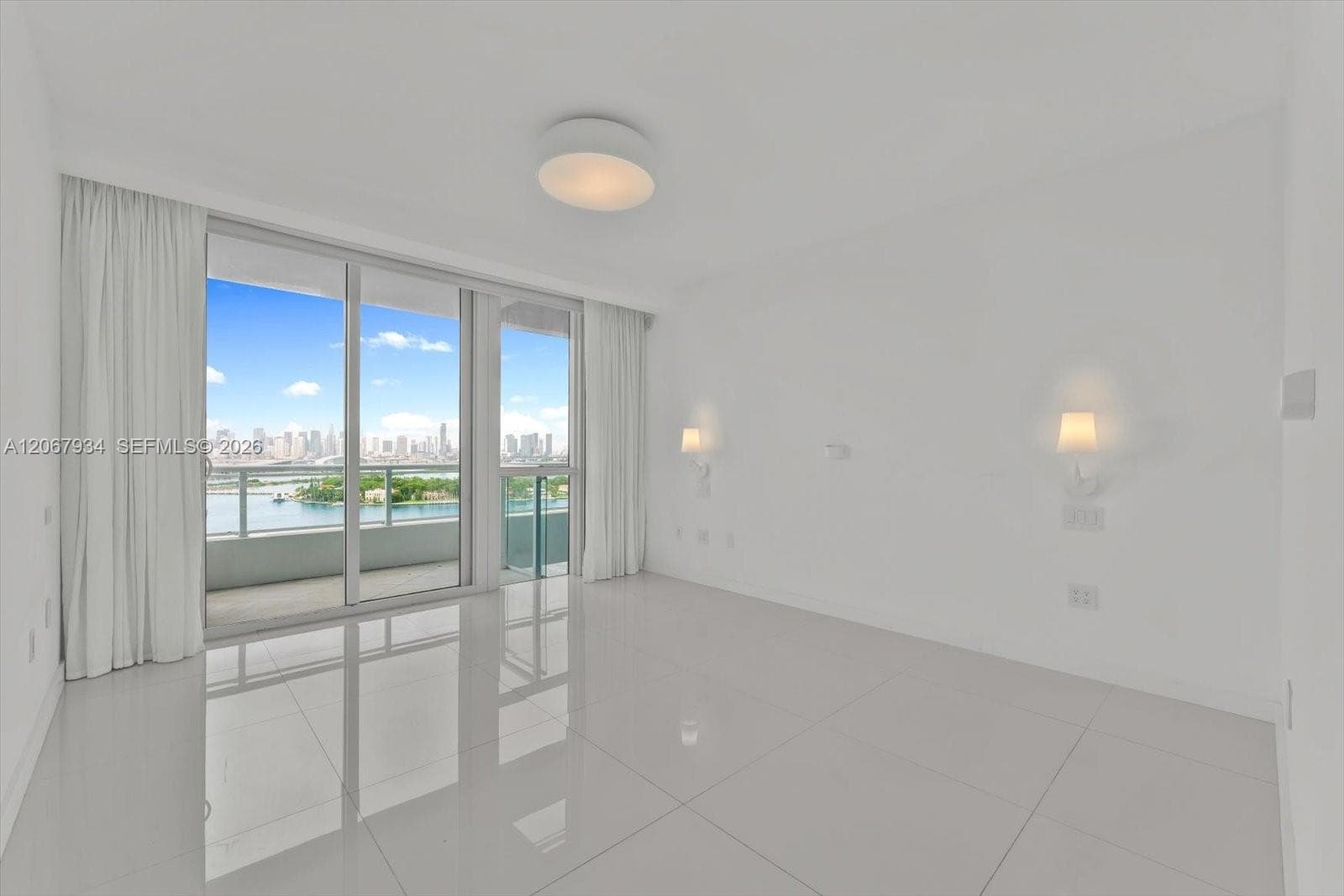 520 West Ave 2101 photo 20