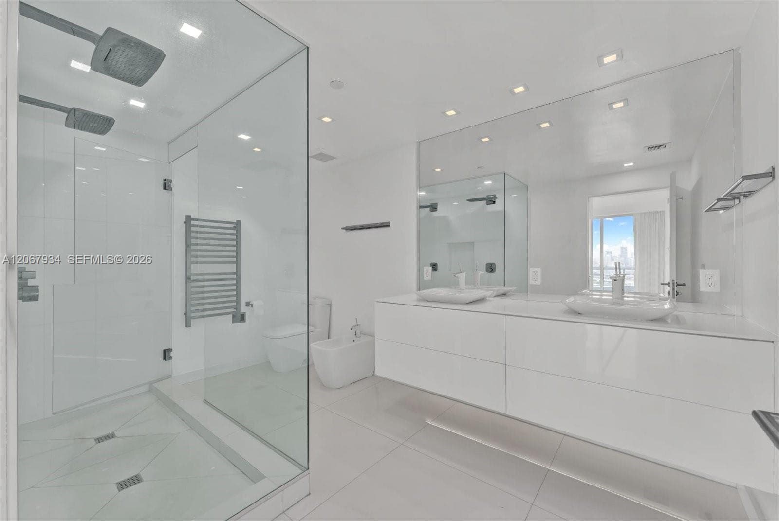 520 West Ave 2101 photo 24