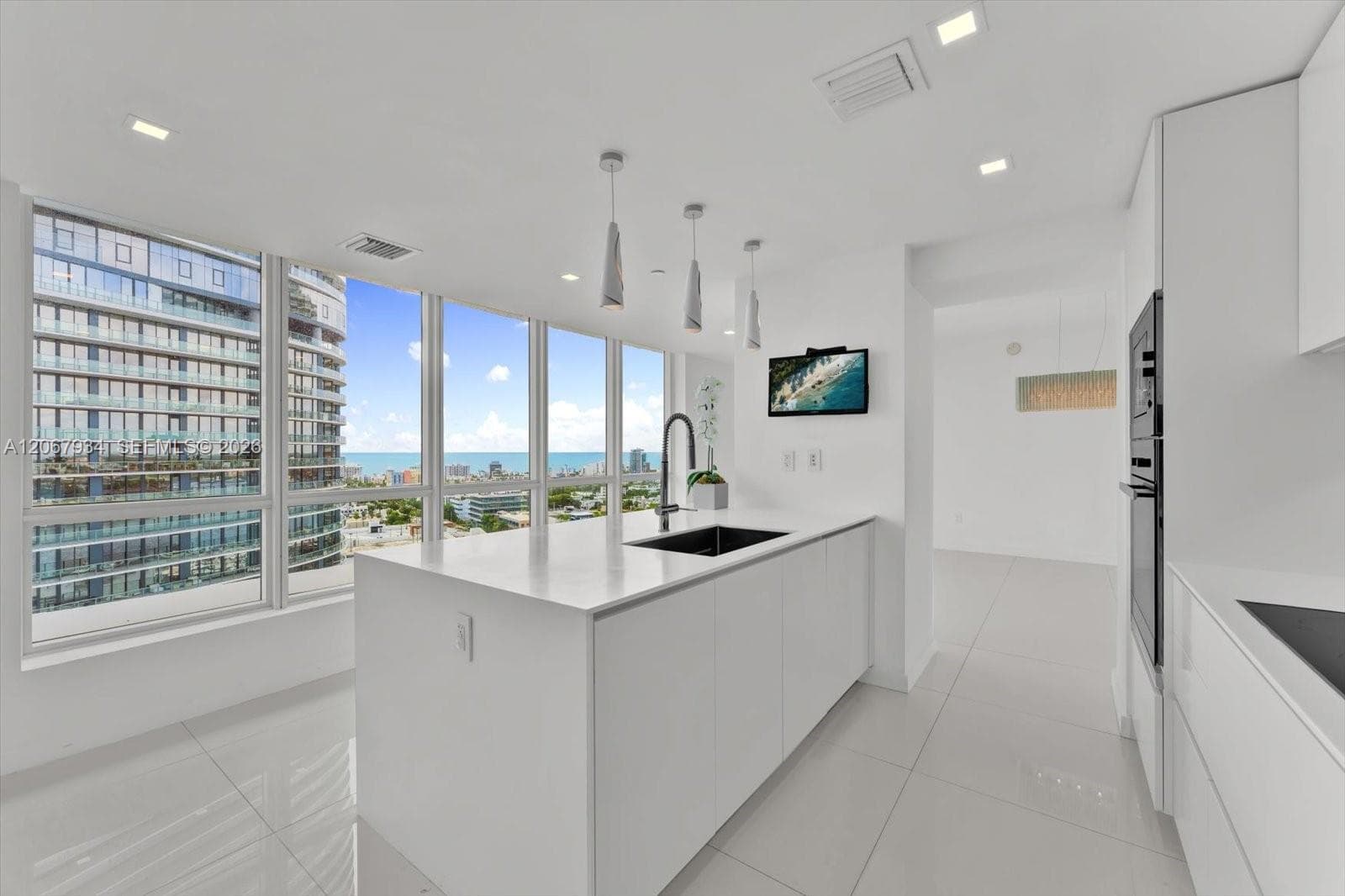 520 West Ave 2101 photo 15