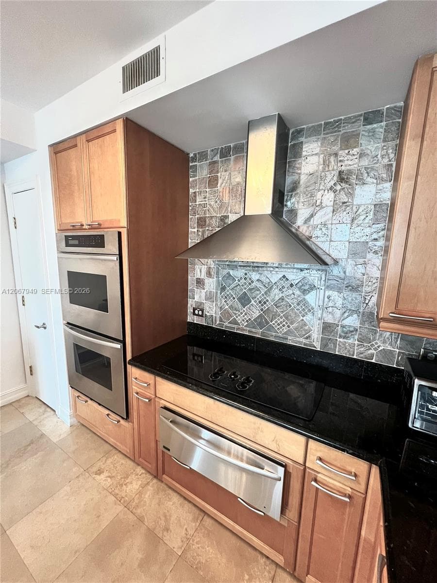 3201 NE 183rd St 2305 photo 19