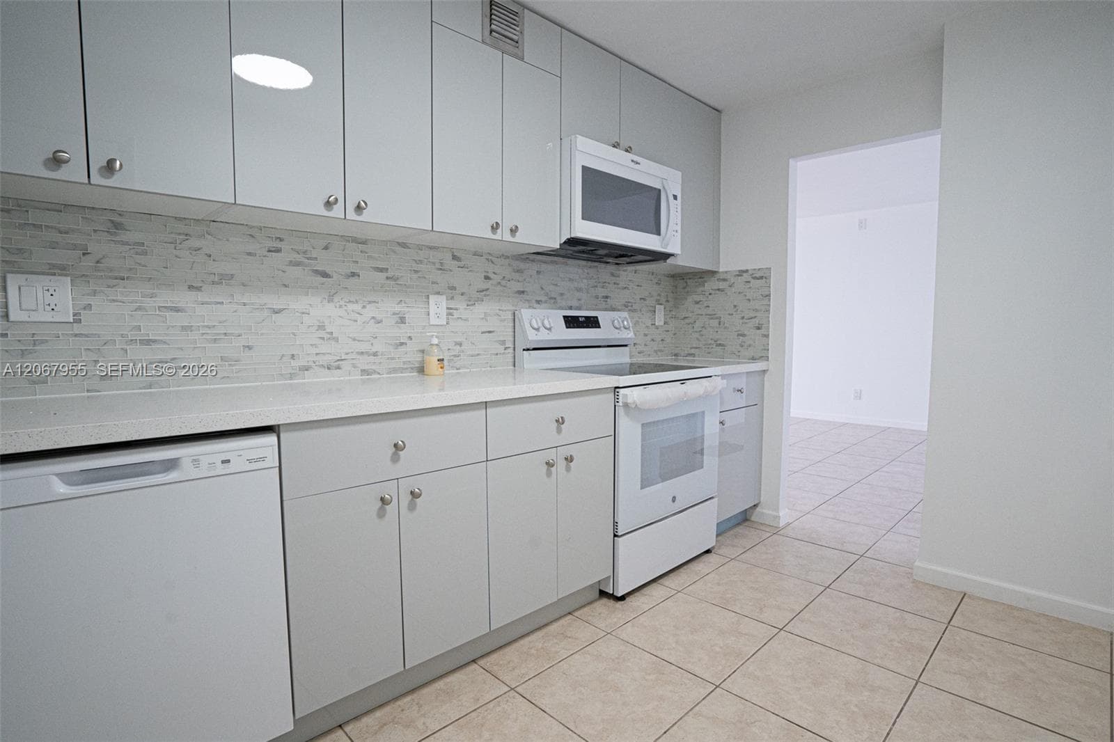 1849 S Ocean Dr 1509 photo 16