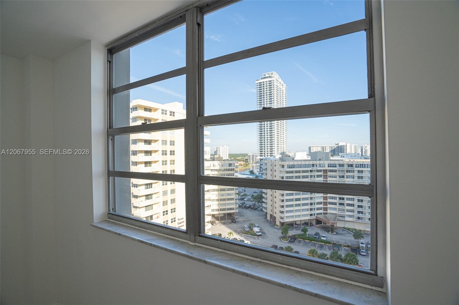 1849 S Ocean Dr 1509 photo 20
