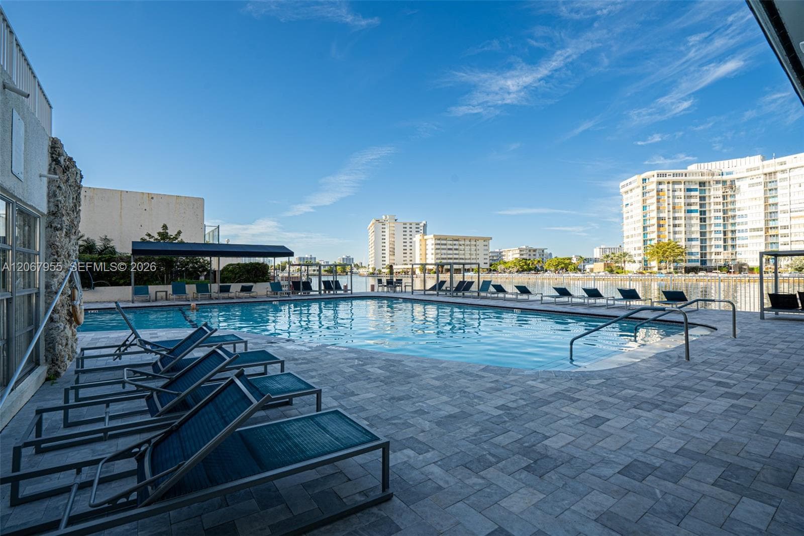 1849 S Ocean Dr 1509 photo 9
