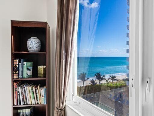 3221 S Ocean Boulevard 405 photo 7