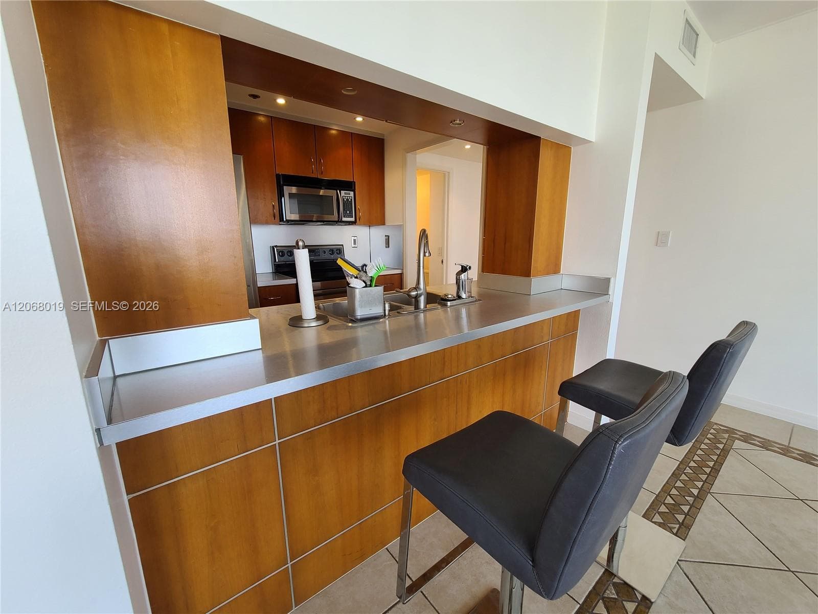 1581 Brickell Ave 2- Prking 1907 photo 13