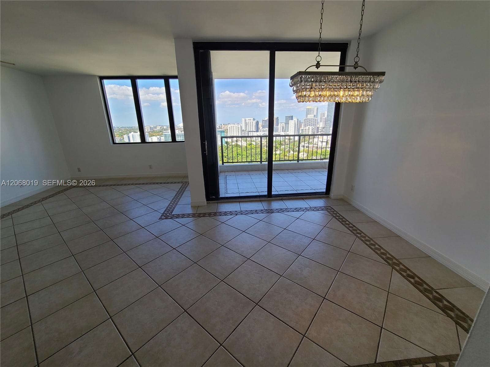 1581 Brickell Ave 2- Prking 1907 photo 16