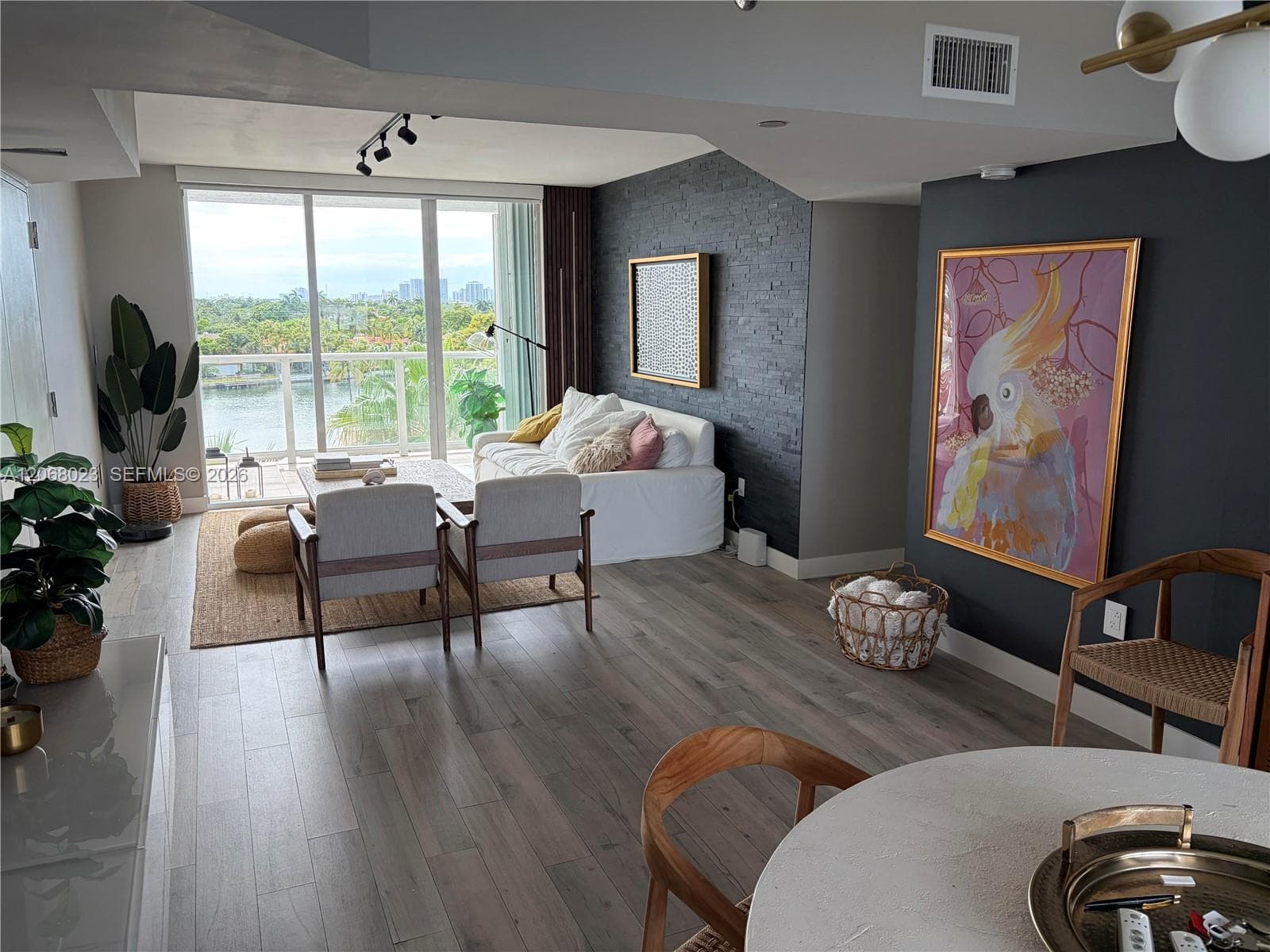 5900 Collins Ave 702 photo 2