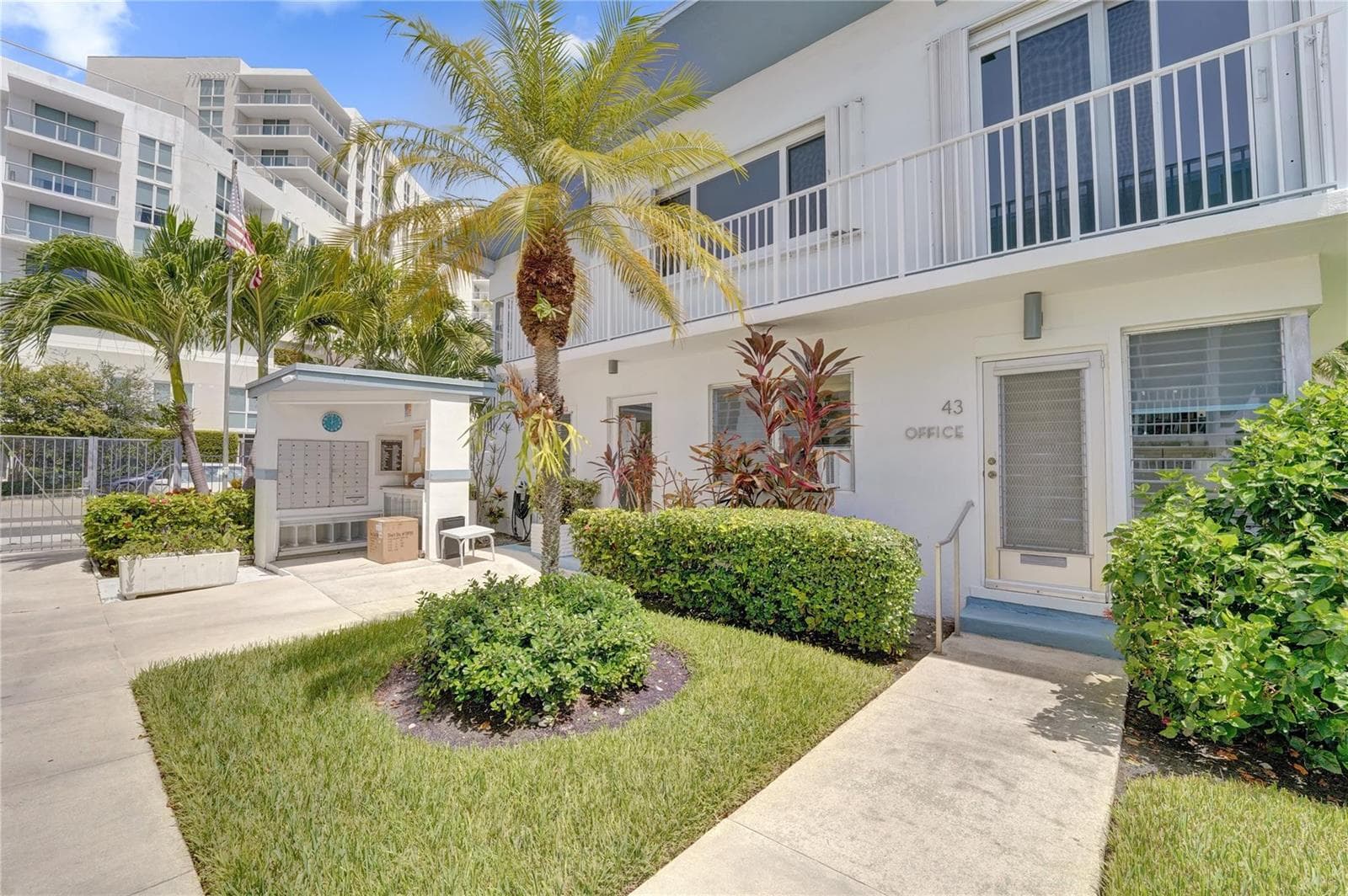 425 BAYSHORE Drive 41 photo 25