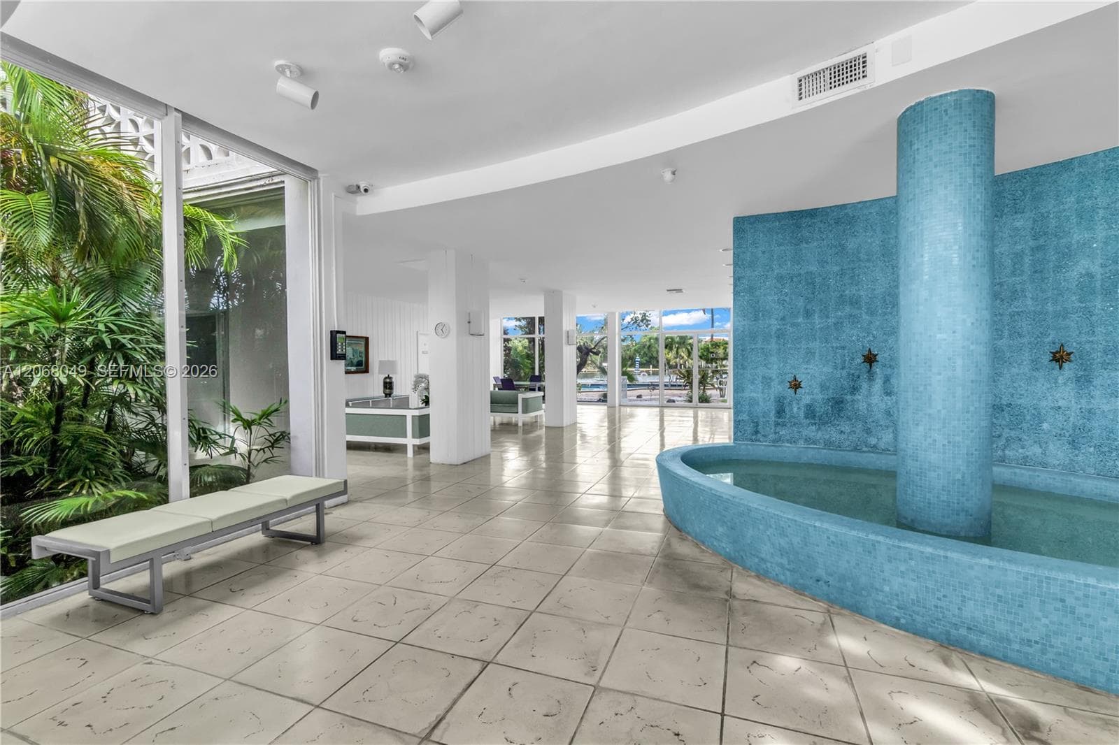 9101 E Bay Harbor Dr 706 photo 17