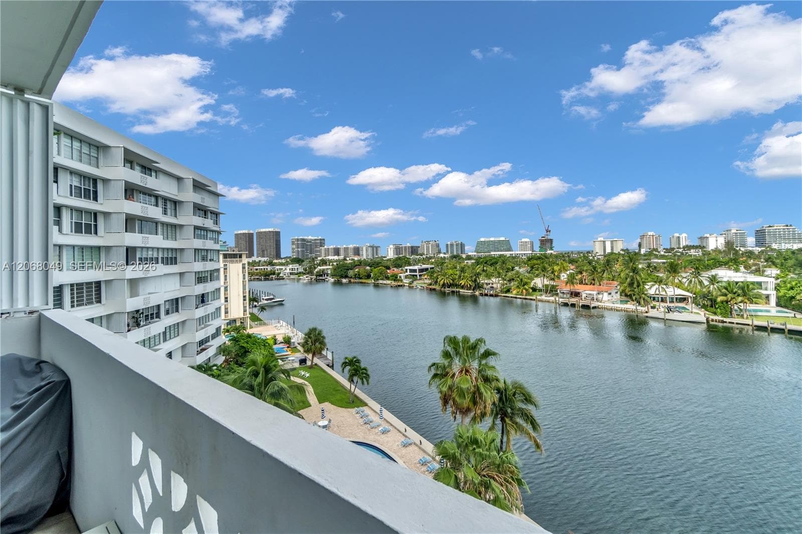 9101 E Bay Harbor Dr 706 photo 14