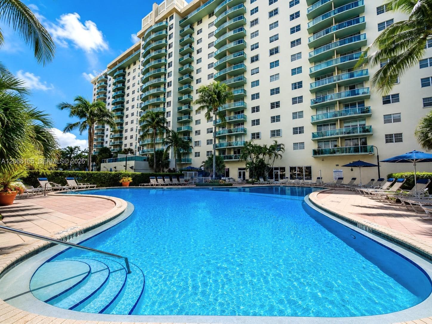 19390 Collins Ave 1210 photo 1