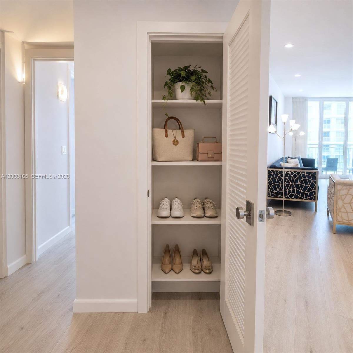 19390 Collins Ave 1210 photo 14